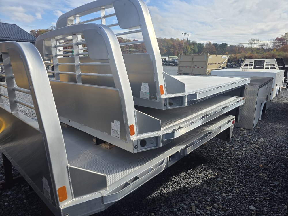 2023 CM Truck Beds AL RS All Aluminum Flat Deck Body