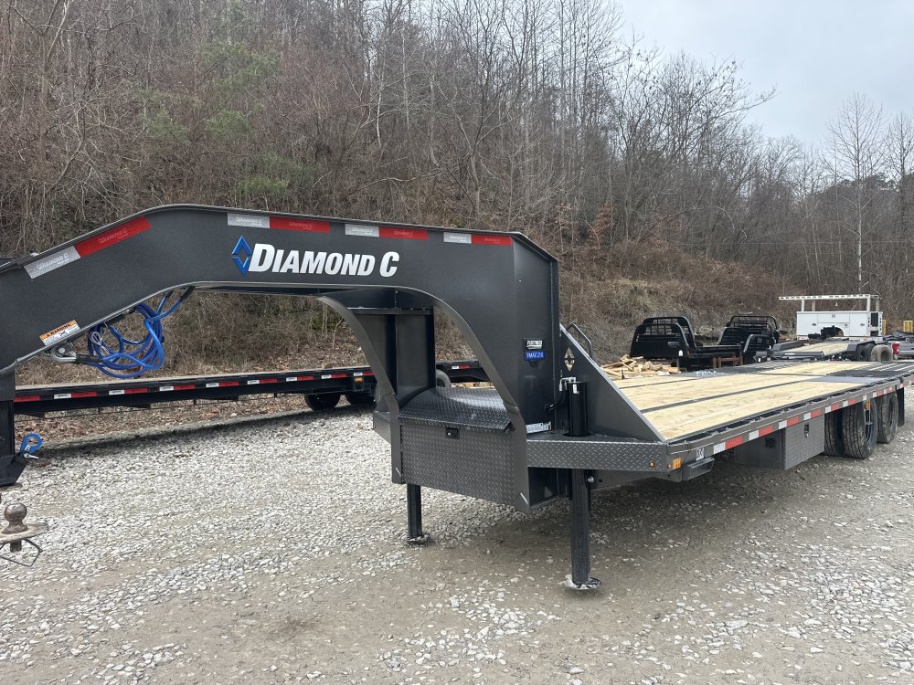 2026 Diamond C FMAX210