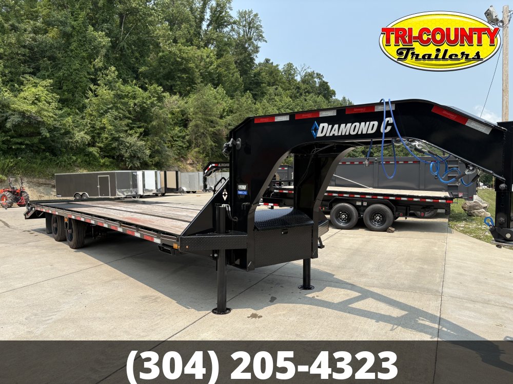 102"x30' Diamond C Gooseneck Deckover