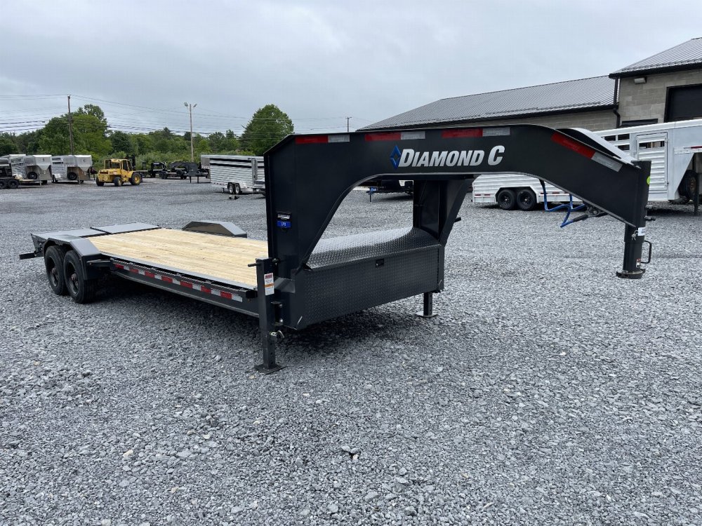 2025 Diamond C LPX 210-GN