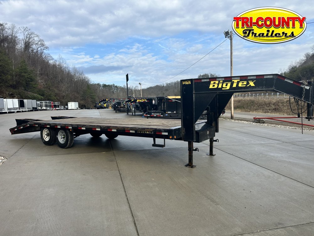 x Big Tex Gooseneck Deckover