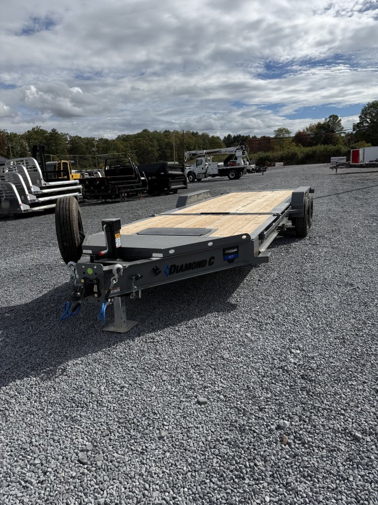 2026 Diamond C HDT