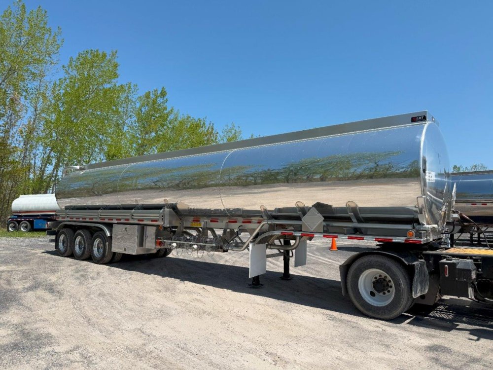 2027 LBT 12,500/5 Tri Axle