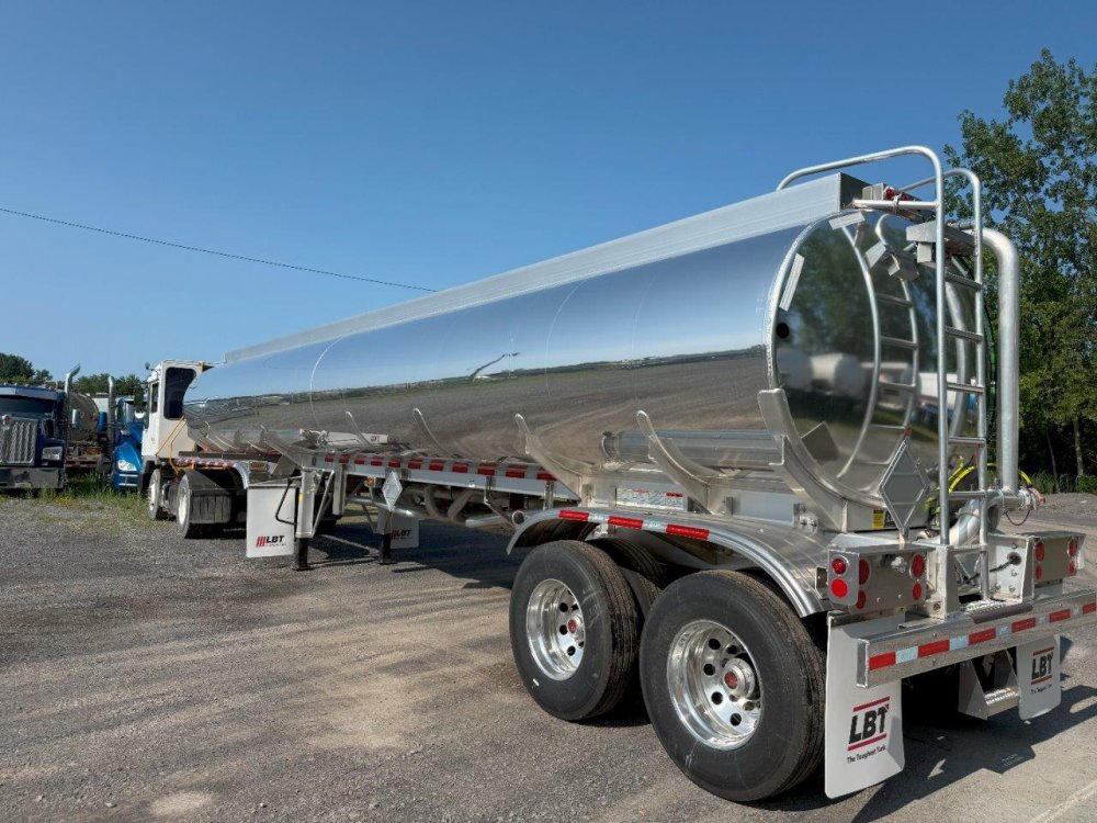x42' LBT Fuel Trailer