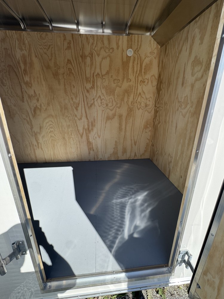 7' x 16' Custom Cargo R/D +18"