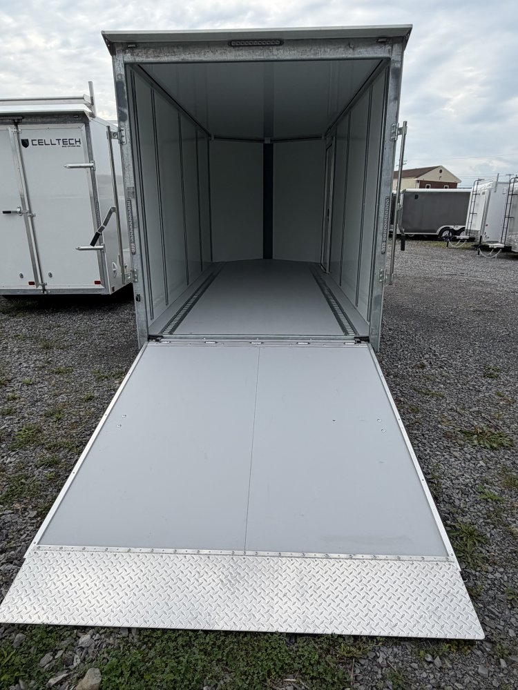 7' x 16' Enclosed R/D