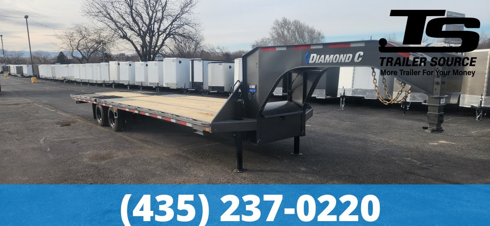 8.5x32 Diamond C FMAX-HDT 216 Gooseneck Hydraulic Dovetail Equipment