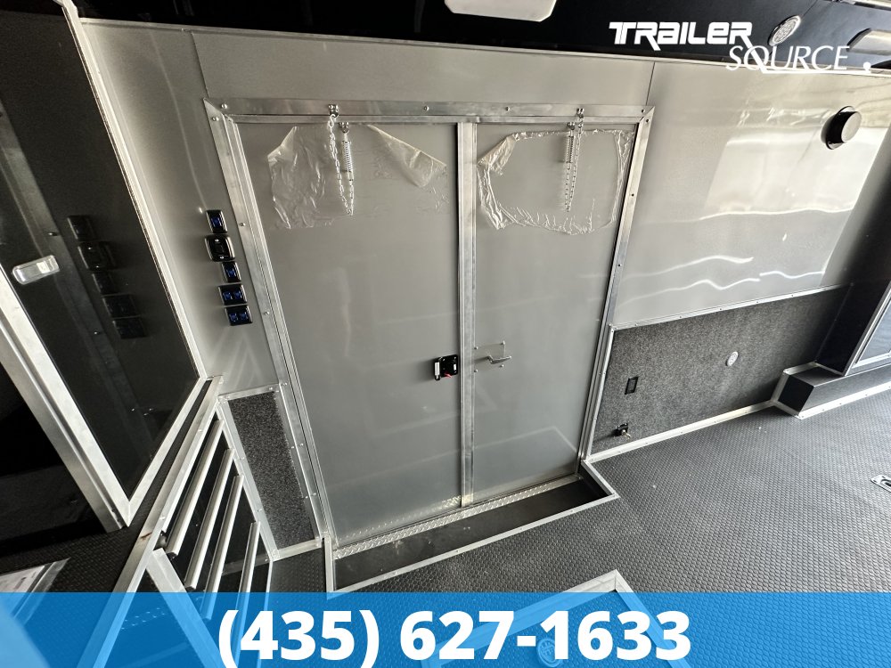 8.5x32 Haulmark Edge 7'6" Interior Enclosed Car Hauler