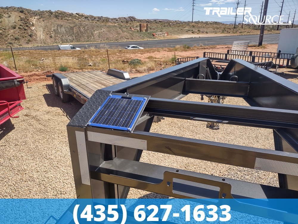 8.5x40 Maxx-D YDX 40' 30K Hydraulic Dovetail Gooseneck