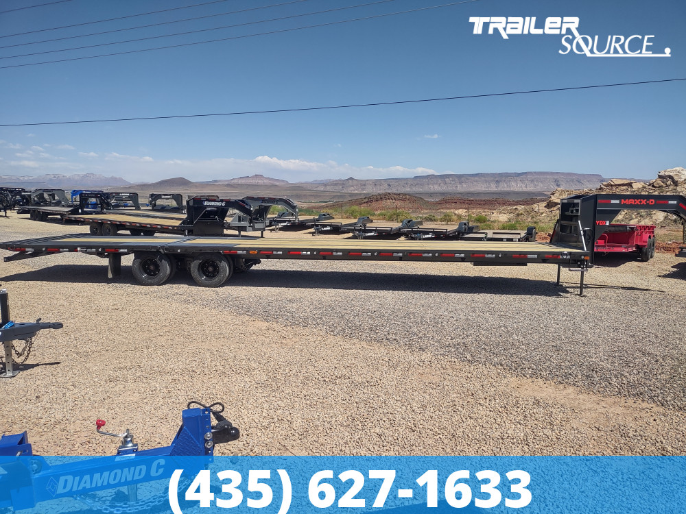 8.5x40 Maxx-D YDX 40' 30K Hydraulic Dovetail Gooseneck