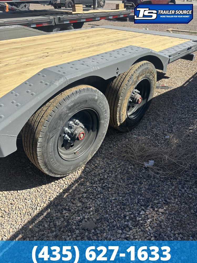 8.5x24 Diamond C HXD-GN 210 Gooseneck Wide Body w/ Drive Over Fenders Tilt Trailer - 23K GVWR -