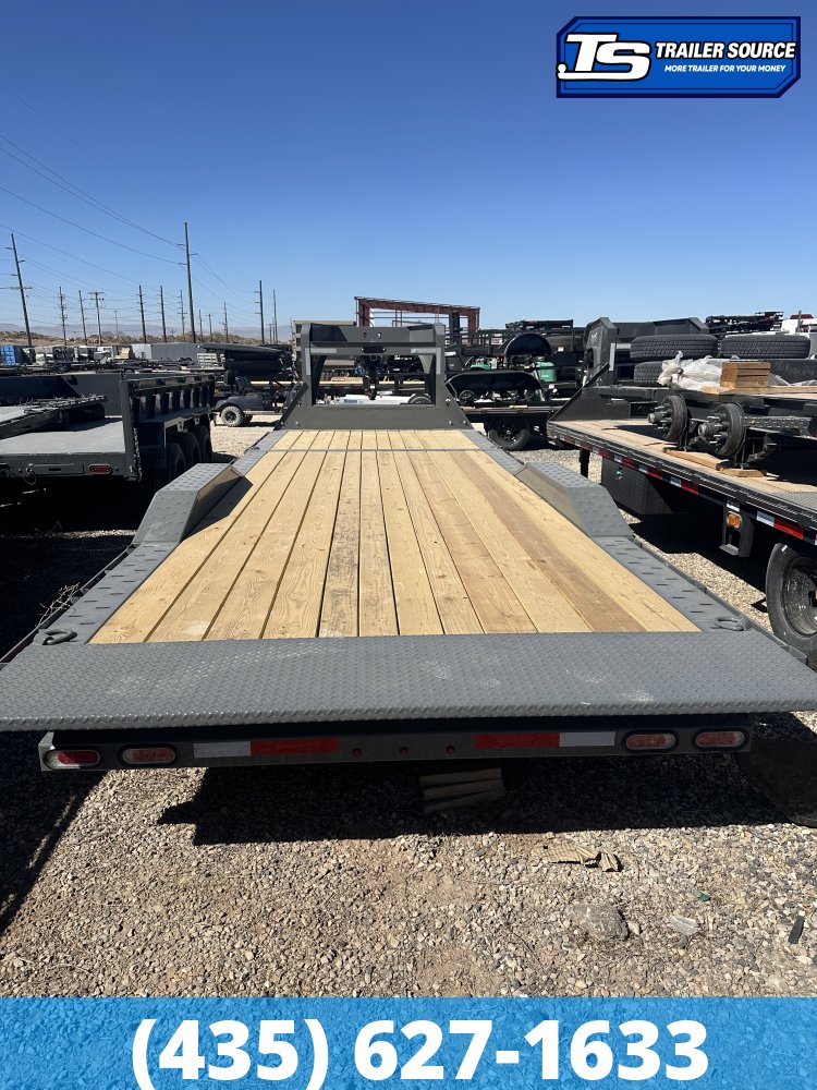 8.5x24 Diamond C HXD-GN 210 Gooseneck Wide Body w/ Drive Over Fenders Tilt Trailer - 23K GVWR -