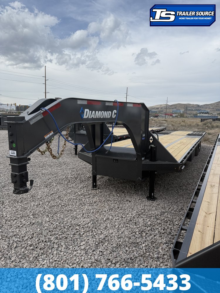 8.5x35 Diamond C FMAX-HDT 216 Gooseneck Hydraulic Dovetail Equipment
