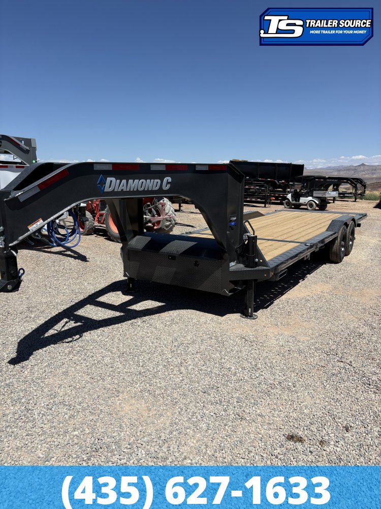 8.5x24 Diamond C HXD-GN 210 Gooseneck Wide Body w/ Drive Over Fenders Tilt