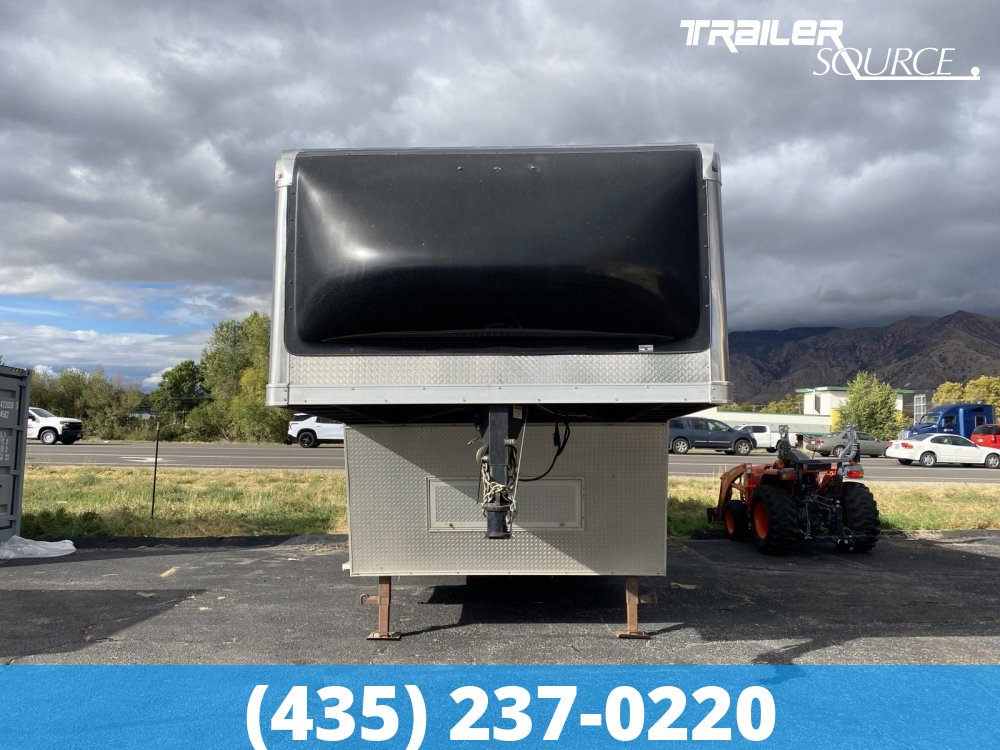 8.5x36 Wells Cargo Enclosed Car Hauler