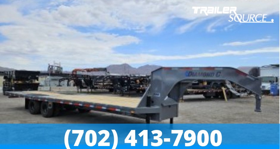 8.5x32 Diamond C FMAX HDT 32' 25.9K Hydraulic Dovetail Gooseneck