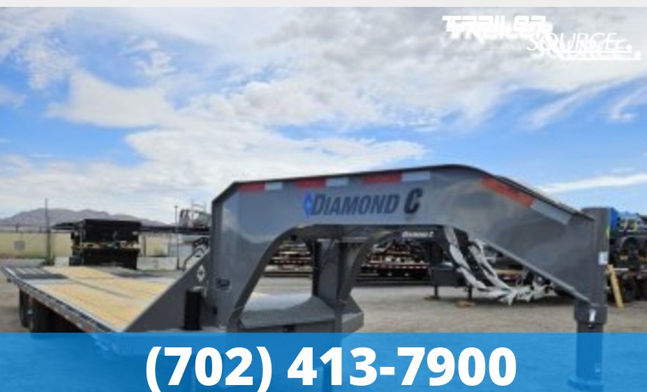 8.5x32 Diamond C FMAX HDT 32' 25.9K Hydraulic Dovetail Gooseneck