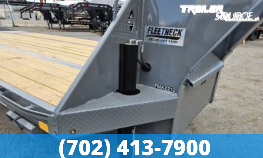8.5x32 Diamond C FMAX HDT 32' 25.9K Hydraulic Dovetail Gooseneck