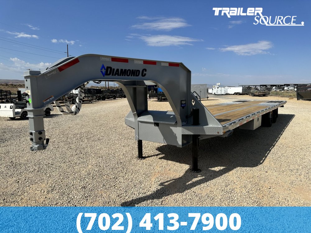 8.5x35 Diamond C FMAX HDT 35' 40K Hydraulic Dovetail Gooseneck