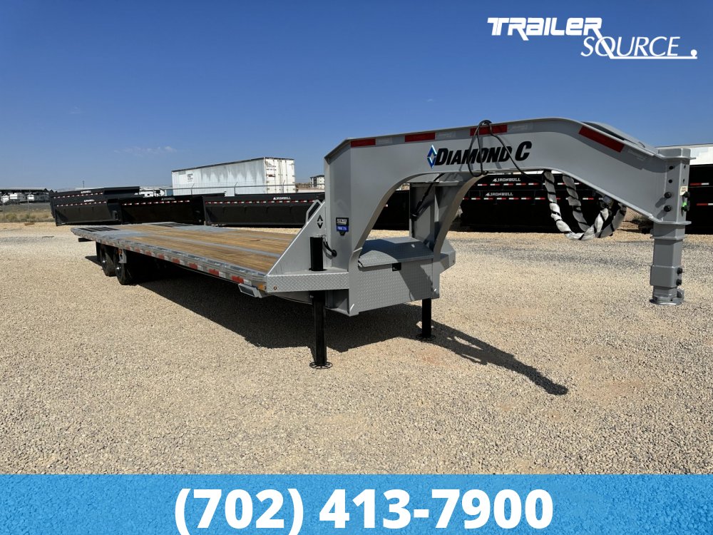 8.5x35 Diamond C FMAX HDT 35' 40K Hydraulic Dovetail Gooseneck