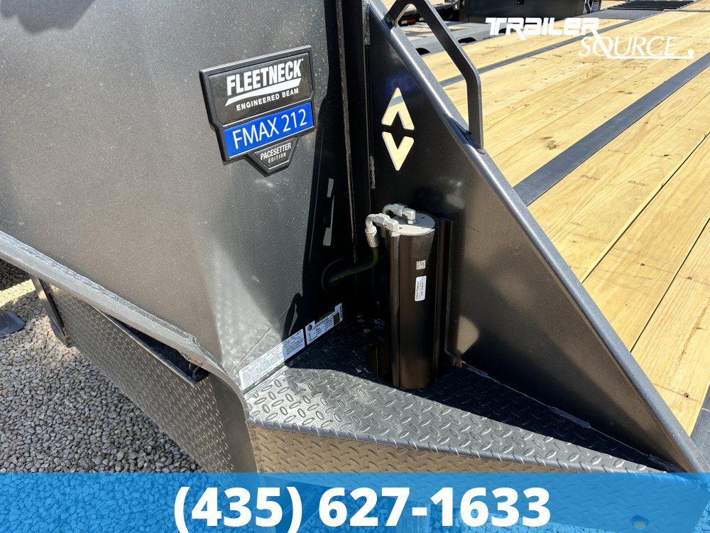 8.5x35 Diamond C FMAX-HDT 212 Pacesetter 25.9K Hydraulic Dovetail Gooseneck