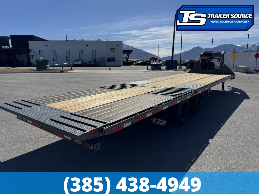 8.5x32 Diamond C FMAX-HDT 216 Gooseneck Hydraulic Dovetail Equipment Trailer - 40K GVWR -