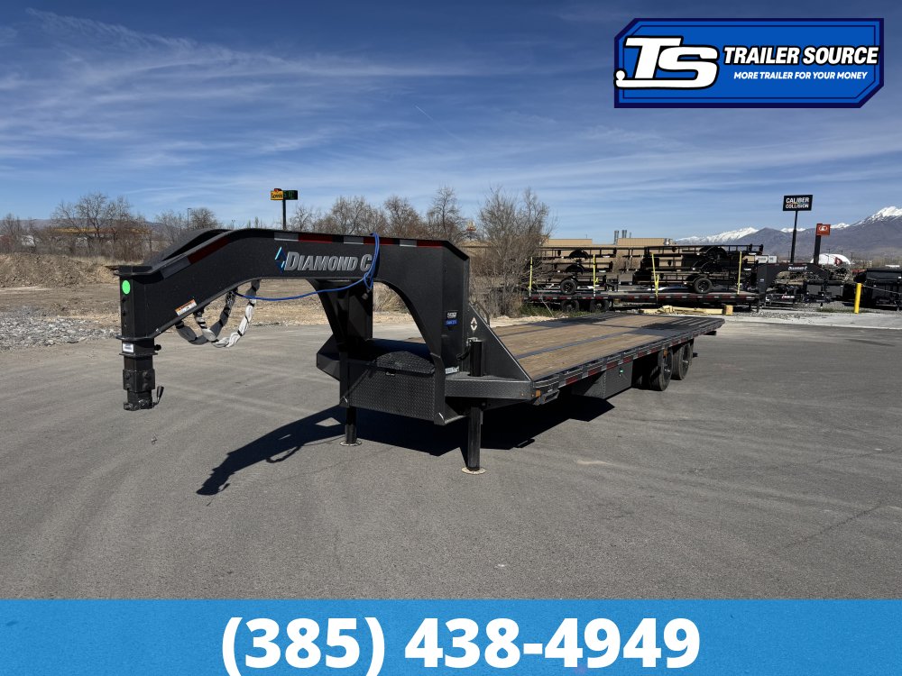 8.5x32 Diamond C FMAX-HDT 216 Gooseneck Hydraulic Dovetail Equipment Trailer - 40K GVWR -