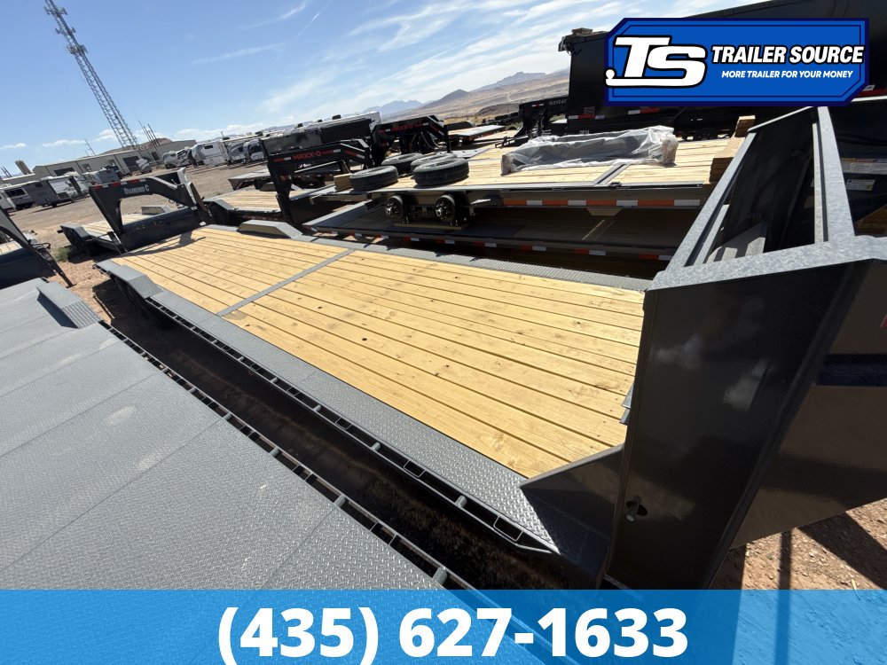 8.5x36 Lamar H8 Gooseneck Wide Body w/ Drive Over Fenders Equipment Trailer - 15.7K GVWR - 14 Ply Tires