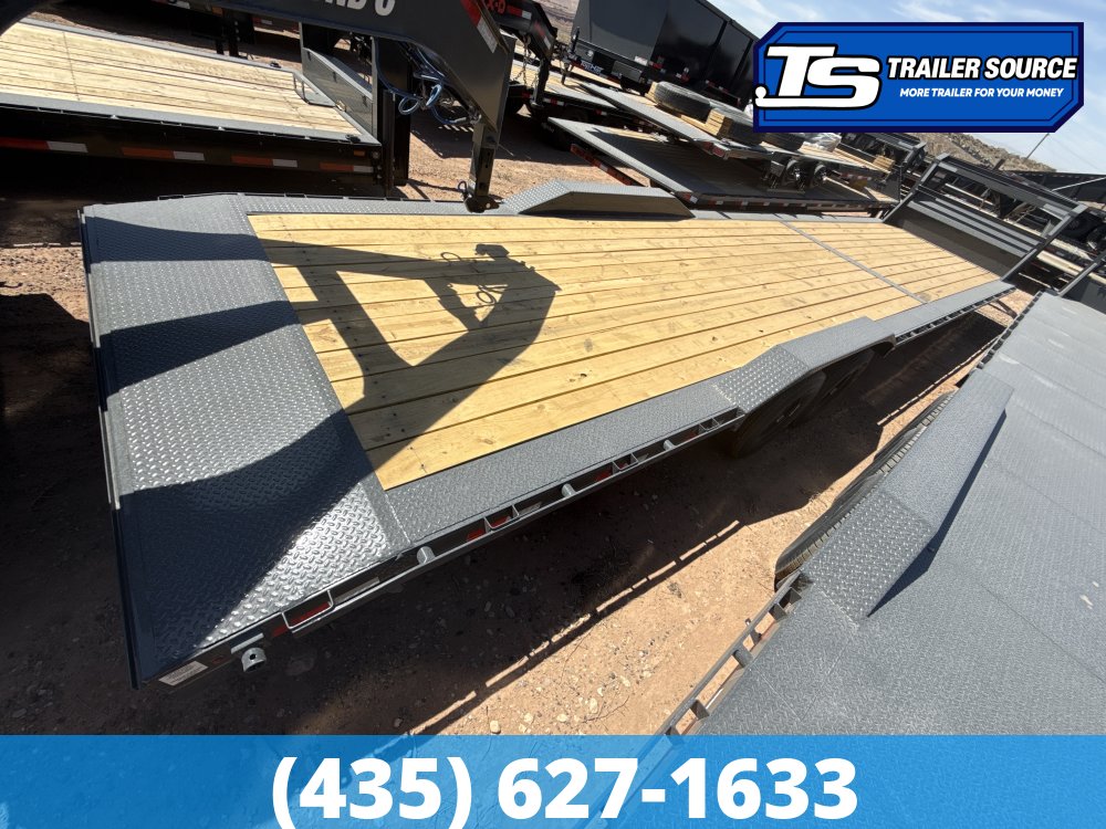 8.5x36 Lamar H8 Gooseneck Wide Body w/ Drive Over Fenders Equipment Trailer - 15.7K GVWR - 14 Ply Tires