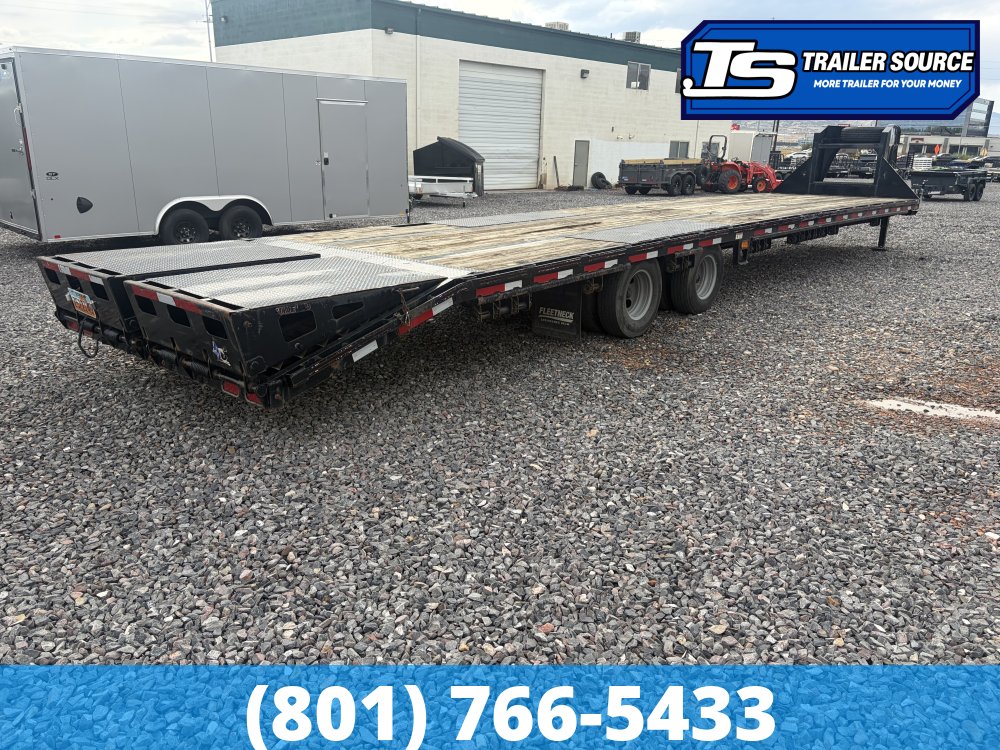 8.5x40 Diamond C FMAX 212 Equipment Trailer - 25.9K GVWR - Hydraulic Jack(s), Max Ramps, Slide Track