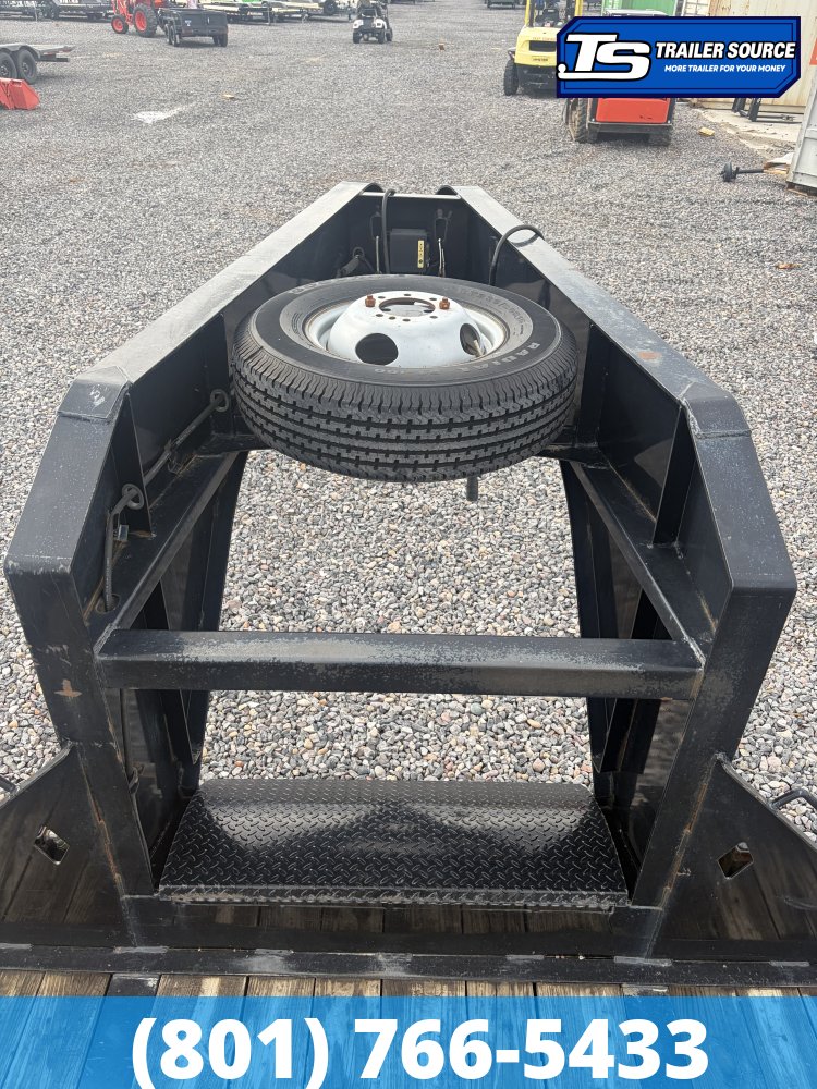 8.5x40 Diamond C FMAX 212 Equipment Trailer - 25.9K GVWR - Hydraulic Jack(s), Max Ramps, Slide Track