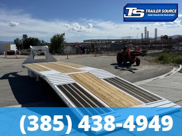 8.5x32 Diamond C FMAX-HDT 212 Gooseneck Hydraulic Dovetail Equipment Trailer - 25.9K GVWR - Hydraulic Jack(s)