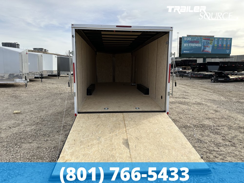 8.5x24 Look ST DLX 7'0" Interior 10K Tandem Axle Enclosed Cargo