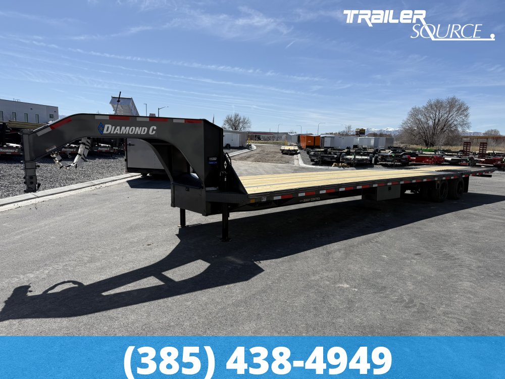 8.5x40 Diamond C FMAX HDT Gooseneck Hydraulic Dovetail 40' 40K Hydraulic Dovetail Gooseneck