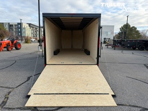 8.5x24 Look ST DLX 7'0" Interior 10K Tandem Axle Enclosed Cargo