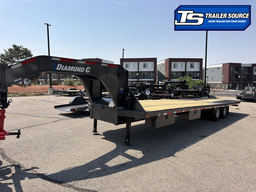 8.5x35 Diamond C FMAX-HDT 212 Pacesetter Pkg Pacesetter Gooseneck Hydraulic Dovetail Equipment