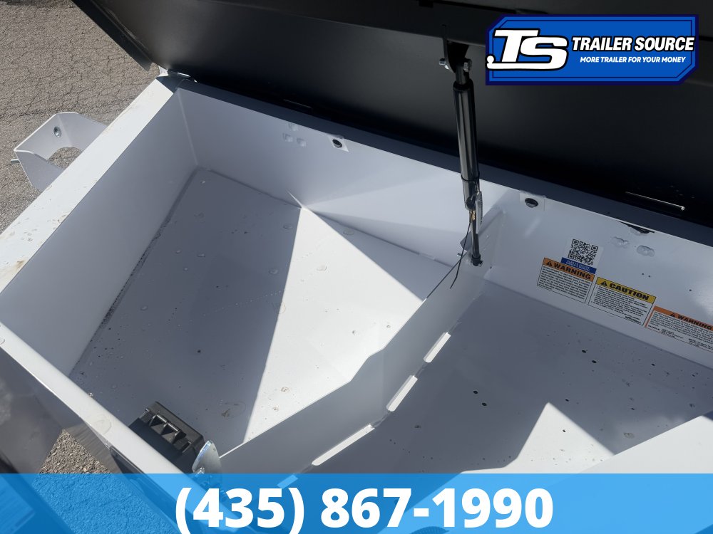8.5x24 Diamond C HXD 207 Wide Body w/ Drive Over Fenders Tilt Trailer - 15.5K GVWR -