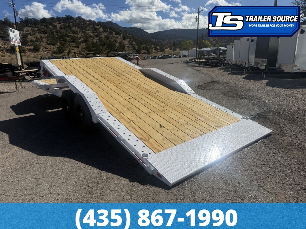 8.5x24 Diamond C HXD 207 Wide Body w/ Drive Over Fenders Tilt Trailer - 15.5K GVWR -