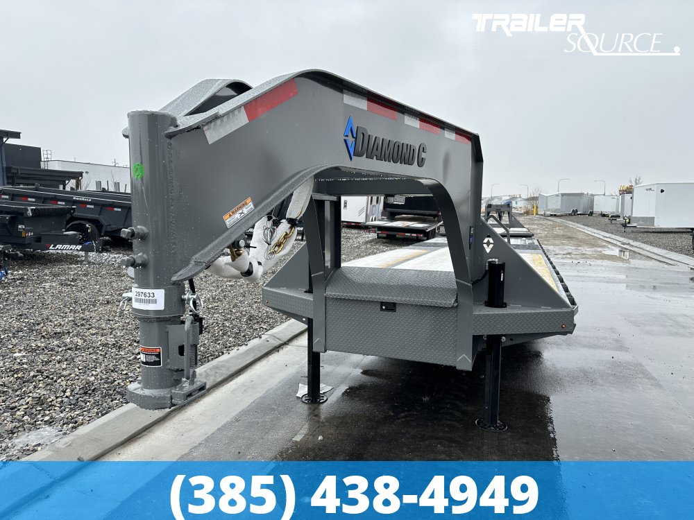 8.5x32 Diamond C FMAX HDT Gooseneck Hydraulic Dovetail 32' 25.9K Hydraulic Dovetail Gooseneck