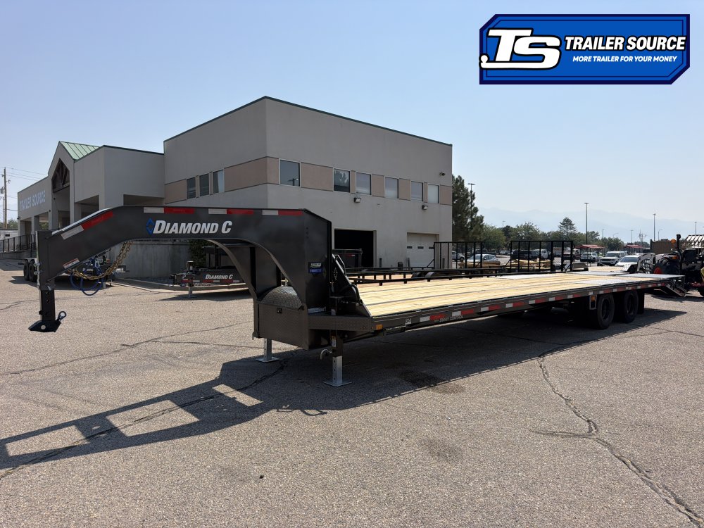8.5x35 Diamond C FMAX 212 Gooseneck Equipment Maxx Ramps
