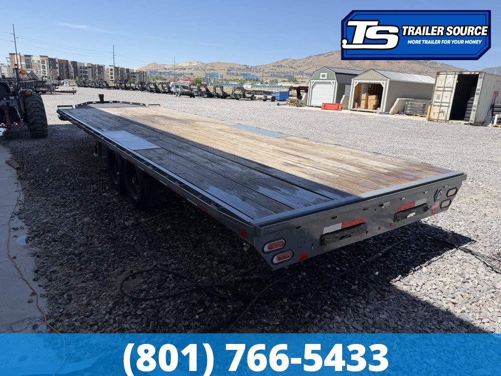 8.5x26 Diamond C DEC 207 Equipment Trailer - 15K GVWR -