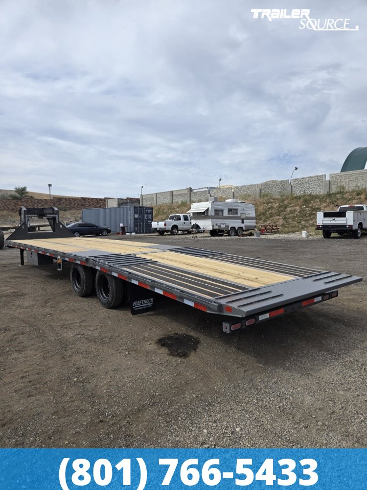 8.5x35 Diamond C FMAX-HDT 216 40K Hydraulic Dovetail Gooseneck