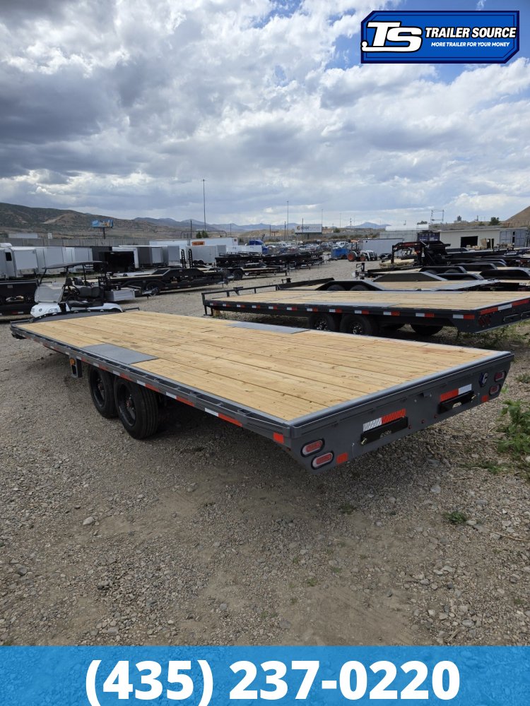 8.5x26 Diamond C DEC 208 Deckover Equipment Trailer -  18K GVWR -