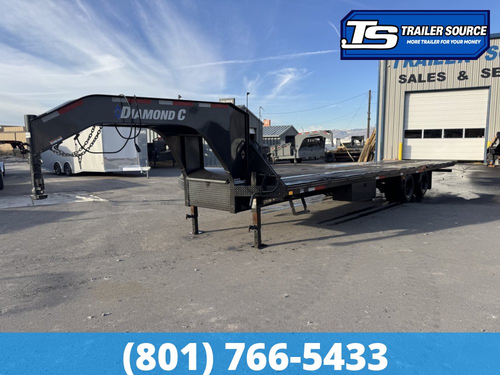 8.5x32 Diamond C FMAX-HDT 210 Gooseneck Hydraulic Dovetail Equipment
