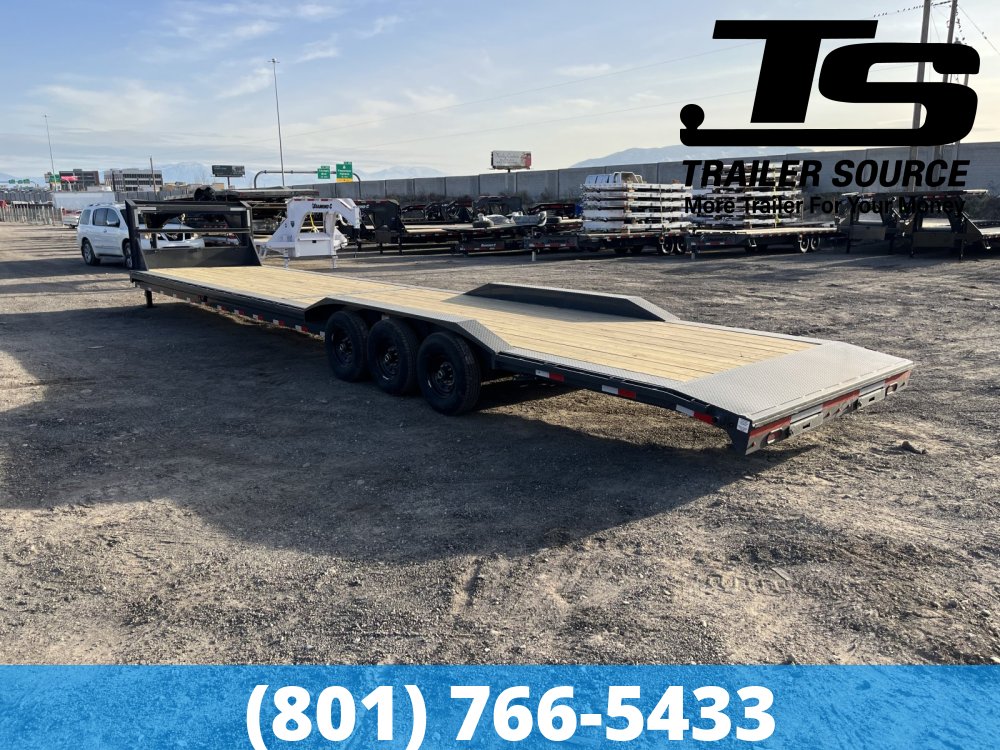 8.5x40 Lamar H8 Gooseneck Wide Body w/ Drive Over Fenders Equipment Trailer - 21K GVWR -