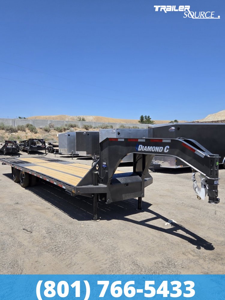 8.5x32 Diamond C FMAX-HDT 216 40K Hydraulic Dovetail Gooseneck