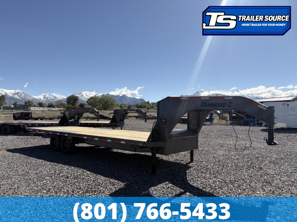 8.5x26 Diamond C DET-GN 210 Gooseneck Deckover Tilt Trailer - 23K GVWR - Hydraulic Jack(s)