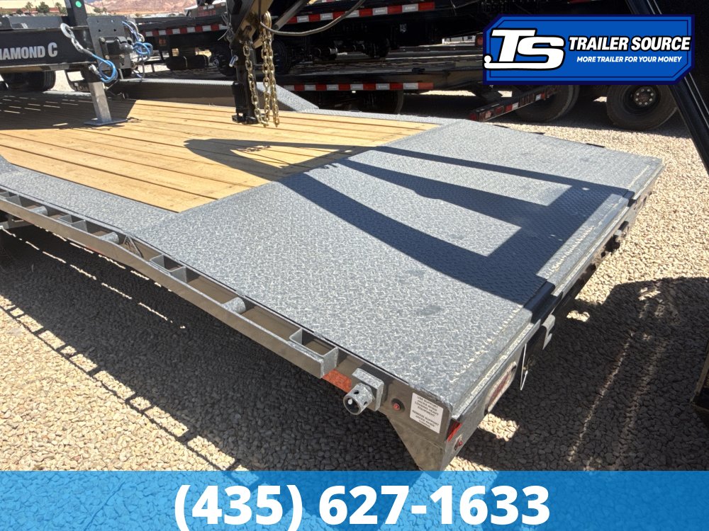 8.5x36 Lamar H8 Wide Body w/ Drive Over fenders Equipment Trailer - 21K GVWR -
