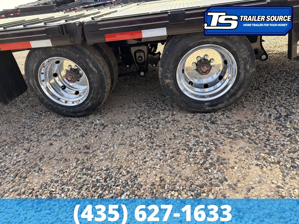 8.5x35 Diamond C FMAX-HDT 212 Pacesetter Pkg Pacesetter Pkg Gooseneck Hydraulic Dovetail Equipment Trailer - 25.9K GVWR - Aluminum Outer Wheels