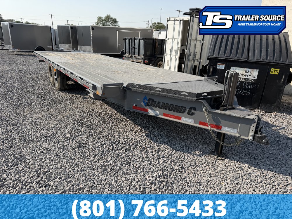 8.5x24 Diamond C DET 207 Tilt Trailer - 15K GVWR - Hydraulic Jack(s), Solar Panel